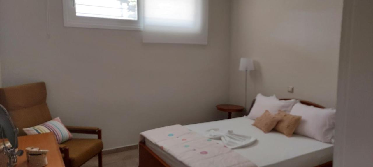 Aqua Apartment Artemida  Luaran gambar