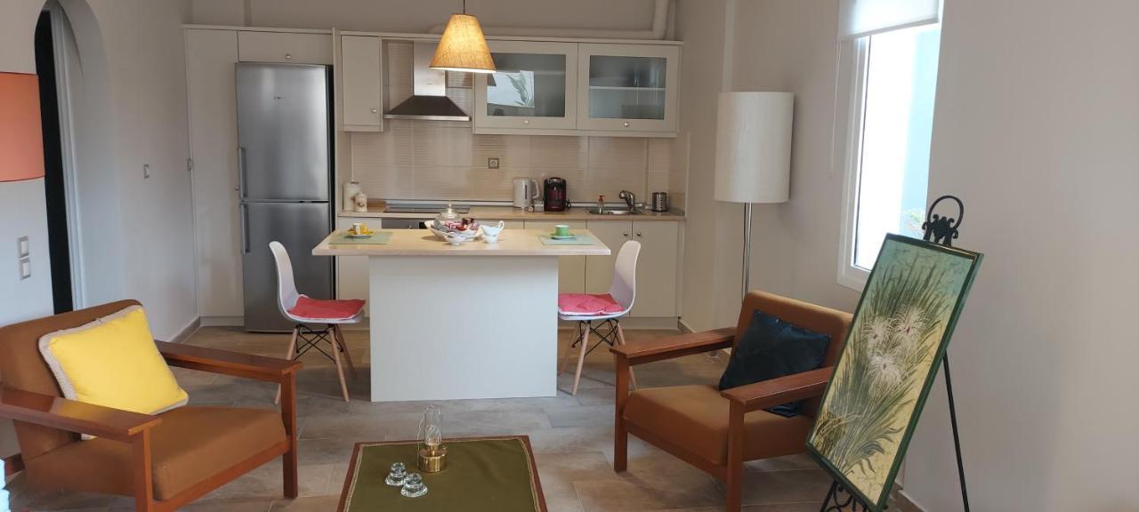 Aqua Apartment Artemida  Luaran gambar